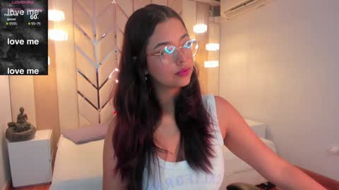 Ariana  online show from 8, 1, 2025