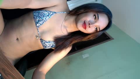 Snapshot of ariana_queen_hugecock69 chatting on 21, 12, 2025 Arian online show from 21, 12, 2025