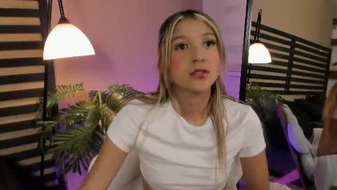 Ariana  online show from 22, 6, 2026