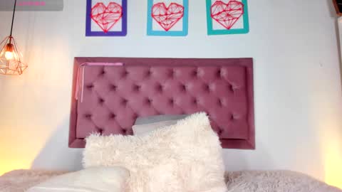 Snapshot of ariana_zc_ chatting on 13, 2, 2025 Susan online show from 13, 2, 2025