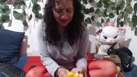 Snapshot of arianasanz1 chatting on 9, 6, 2026 arianasanz1 online show from 9, 6, 2026