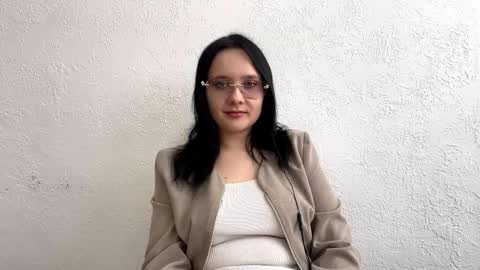 Snapshot of arianeruuska chatting on 13, 3, 2026 Kira online show from 13, 3, 2026