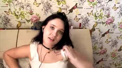 Snapshot of arianeruuska chatting on 21, 3, 2026 Kira online show from 21, 3, 2026