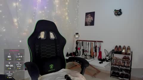 Arianna Connor online show from 17, 9, 2025