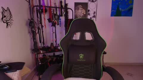 arianna_connorr online show from 29, 4, 2026