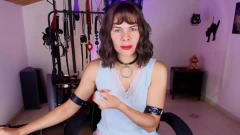 arianna_connorr online show from 12, 5, 2026