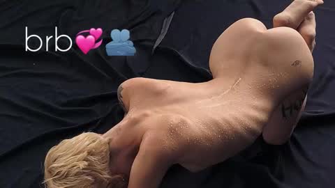 Snapshot of arianna_richi chatting on 17, 12, 2024 Olivka online show from 17, 12, 2024