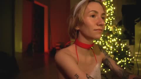 Snapshot of arianna_richi chatting on 25, 12, 2024 Olivka online show from 25, 12, 2024