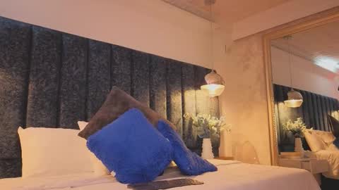 Arianna online show from 12, 9, 2025