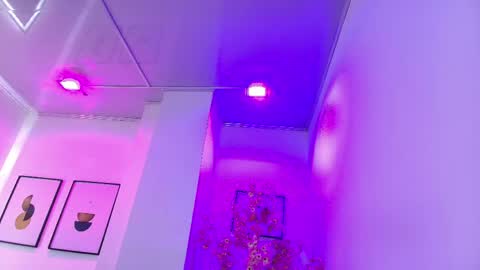 arianna_sweeet online show from 10, 5, 2026