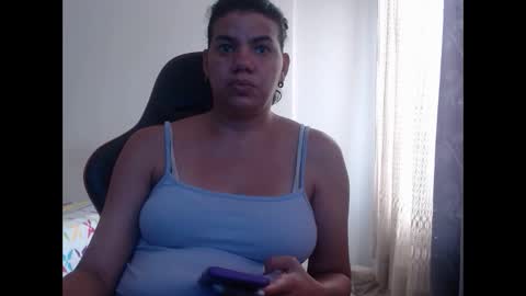 ariannaloovel online show from 27, 1, 2025