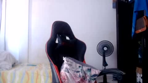 Snapshot of ariannaloovel chatting on 27, 6, 2026 ariannaloovel online show from 27, 6, 2026