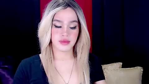 ARIANNE CUMS  online show from 4, 1, 2025