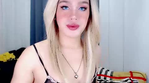 ARIANNE CUMS  online show from 2, 3, 2025