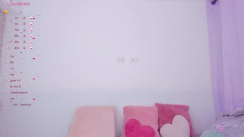 Snapshot of ariannna08_ chatting on 4, 3, 2025 ariannna08_ online show from 4, 3, 2025
