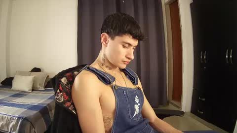 Snapshot of ariaskeylor04 chatting on 18, 3, 2026 Keylor online show from 18, 3, 2026