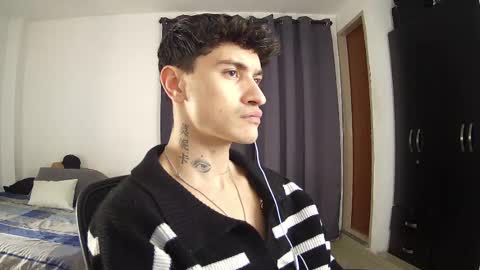 Snapshot of ariaskeylor04 chatting on 19, 3, 2026 Keylor online show from 19, 3, 2026