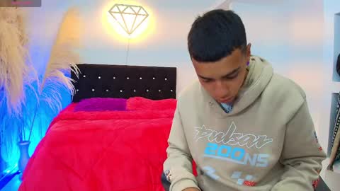 ariatna_andy online show from 18, 4, 2026