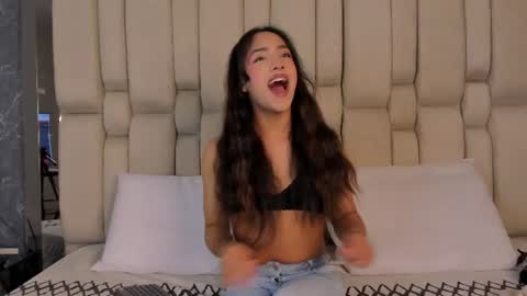 Welcome to Ari room online show from 13, 6, 2026