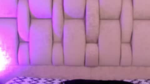 Welcome to Ari room online show from 28, 6, 2026