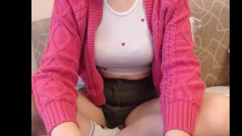 Snapshot of ariel_la chatting on 27, 10, 2025 Ariella online show from 27, 10, 2025