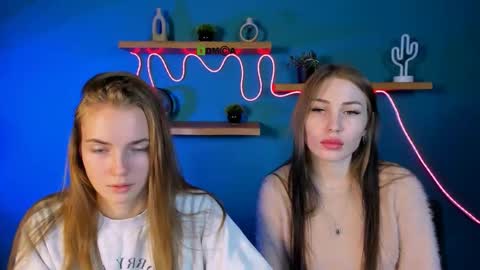 ariel_shadow online show from 25, 11, 2025