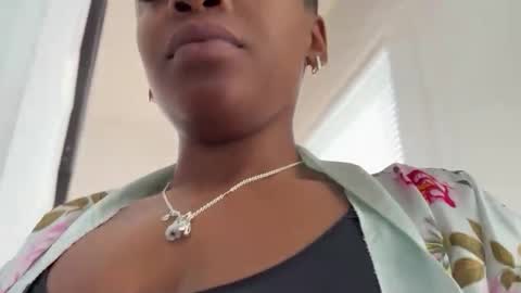 Snapshot of arielbliss69 chatting on 1, 3, 2026 arielbliss69 online show from 1, 3, 2026