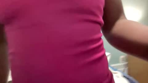 Snapshot of arielbliss69 chatting on 30, 3, 2026 arielbliss69 online show from 30, 3, 2026