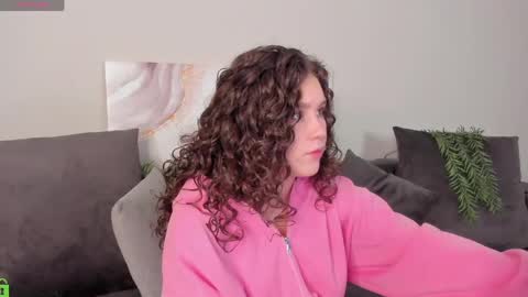 Snapshot of ariella_sol chatting on 29, 4, 2026 Ariella GTM3 Tue Wed Thu Fri Sat 0400 am-1030pm online show from 29, 4, 2026