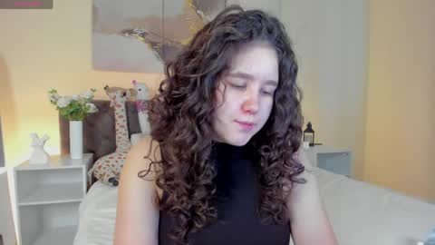 Snapshot of ariella_sol chatting on 13, 5, 2026 Ariella GTM3 Tue Wed Thu Fri Sat 0400 am-1030pm online show from 13, 5, 2026