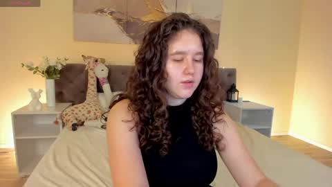Snapshot of ariella_sol chatting on 29, 5, 2026 Ariella GTM3 Tue Wed Thu Fri Sat 0400 am-1030pm online show from 29, 5, 2026