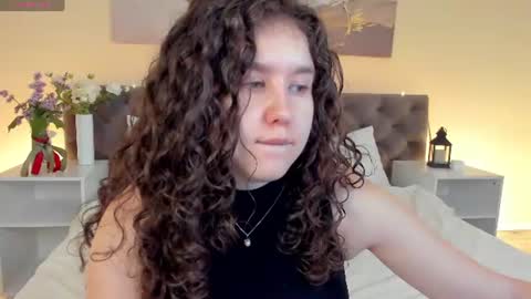 Snapshot of ariella_sol chatting on 15, 6, 2026 Ariella GTM3 Tue Wed Thu Fri Sat 0400 am-1030pm online show from 15, 6, 2026