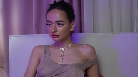  Ariella  online show from 5, 2, 2026