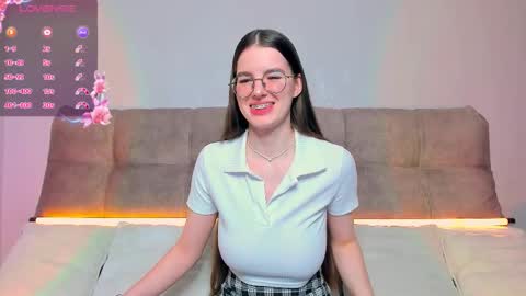 Snapshot of ariellateska chatting on 18, 11, 2025 Ariella online show from 18, 11, 2025