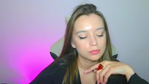 Ariel online show from 8, 10, 2025