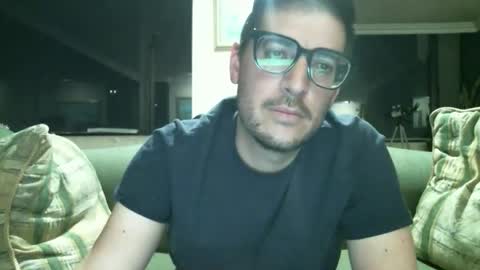 Snapshot of arielsinho chatting on 6, 10, 2025 Anon online show from 6, 10, 2025