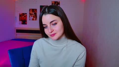 arielstonks_lovee online show from 12, 12, 2024