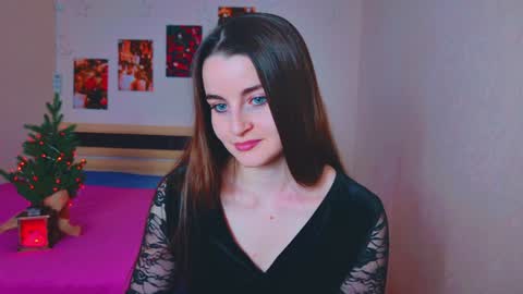 arielstonks_lovee online show from 20, 12, 2024