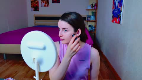 arielstonks_lovee online show from 24, 2, 2025
