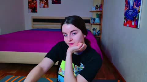 arielstonks_lovee online show from 25, 2, 2025