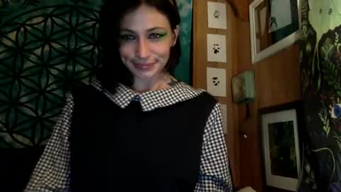 Snapshot of arielwyld chatting on 8, 12, 2024 ariel colin when hes here online show from 8, 12, 2024