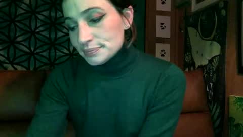 Snapshot of arielwyld chatting on 18, 12, 2024 ariel colin when hes here online show from 18, 12, 2024