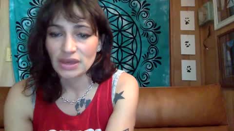 Snapshot of arielwyld chatting on 12, 1, 2025 ariel colin when hes here online show from 12, 1, 2025