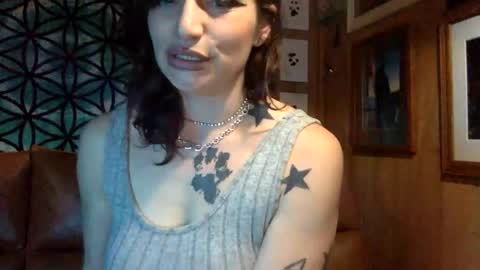 Snapshot of arielwyld chatting on 6, 3, 2025 ariel colin when hes here online show from 6, 3, 2025