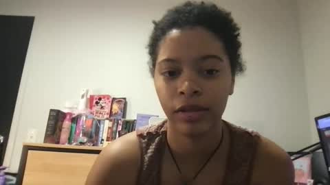 ariessisbetter online show from 22, 3, 2026