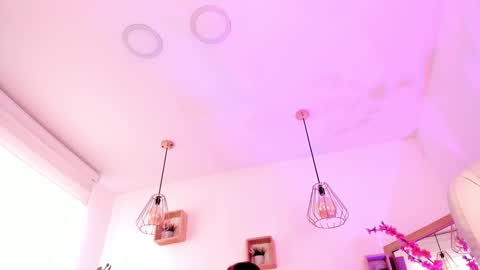 Ari  online show from 24, 1, 2025