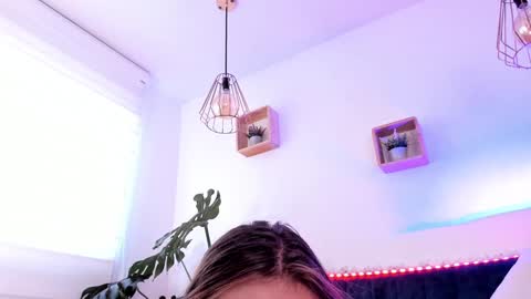 Ari  online show from 7, 2, 2025