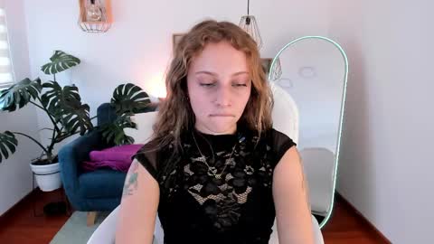 Ari  online show from 30, 5, 2026