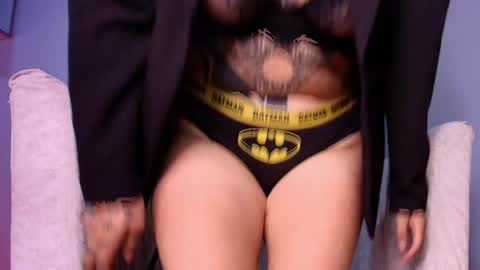 Ariia sweett online show from 8, 5, 2026