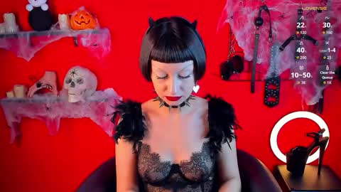 Snapshot of arina_ardeeen chatting on 2, 11, 2025 Matilda online show from 2, 11, 2025